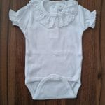 Body com Gola em Bordado Inglês (Sem Carda) - AlecrimJasmim