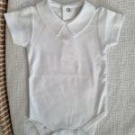 Body de gola piqué em bico bebé sem carda - 100% algodão