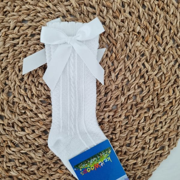 Meias Altas com Laço em Cetim em cor branco- Alecrim Jasmim
