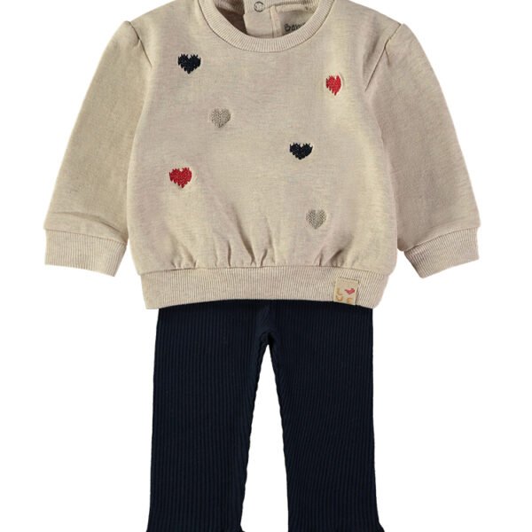 Conjunto Corações Bege Babybol bordado azul-marinho vermelho